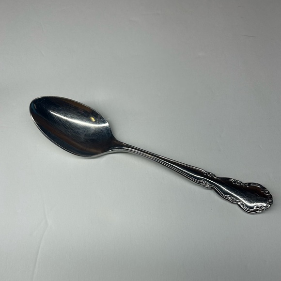 Reed & Barton Dickenson Oval Soup Spoon 18-8 Stainless Steel Glossy Flatware - Picture 1 of 9